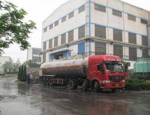 洛陽(yáng)工業(yè)氣體運輸車(chē)實(shí)況